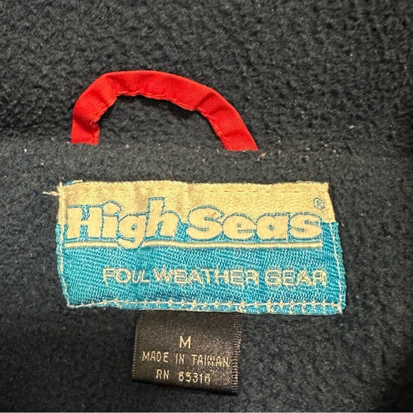 Men’s Size Medium Red Foul Weather Gear High Seas Fleece Jacket - Picture 6 of 7